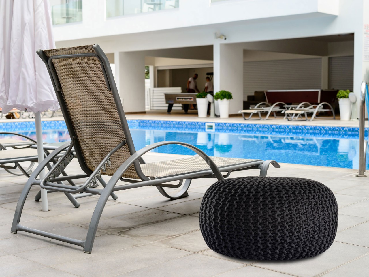 mvg_outdoor-pouf-anthrazit-5533AE-08_1280x1280.jpg