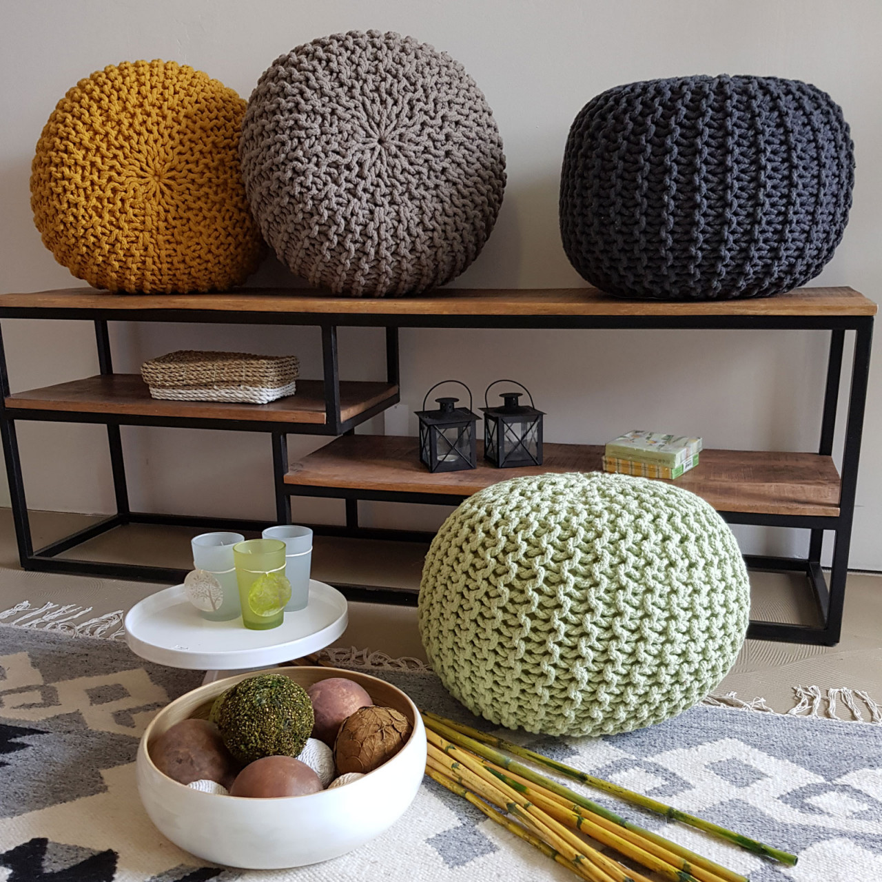 mvg_strickhocker-5535BE-AT-NN-YE-ambiente-03_1280x1280.jpg mvg_strickhocker-5535BE-AT-NN-YE-ambiente-03_1280x1280.jpg